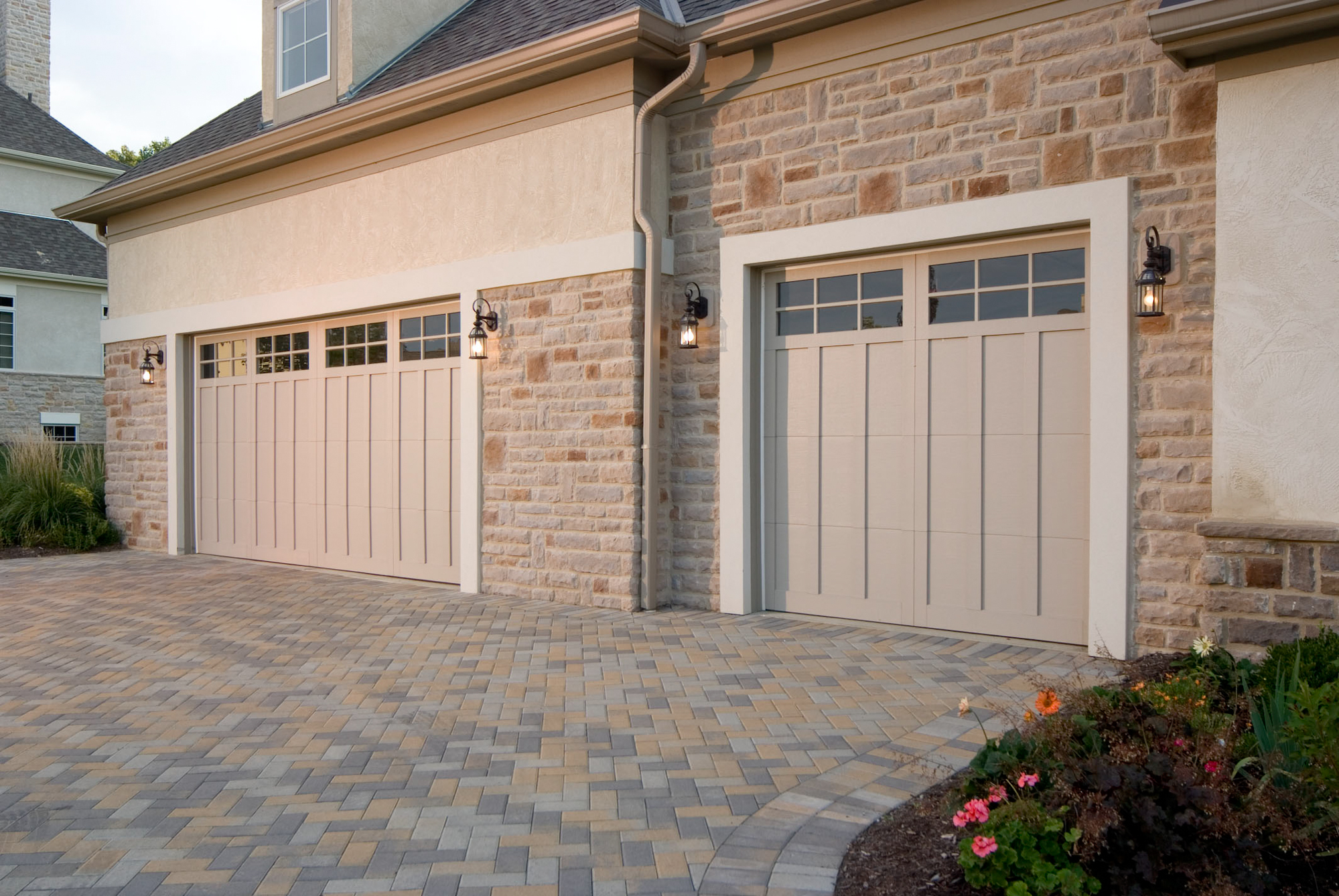 Top Garage Door Color: Beige/Taupe - Fagan Door